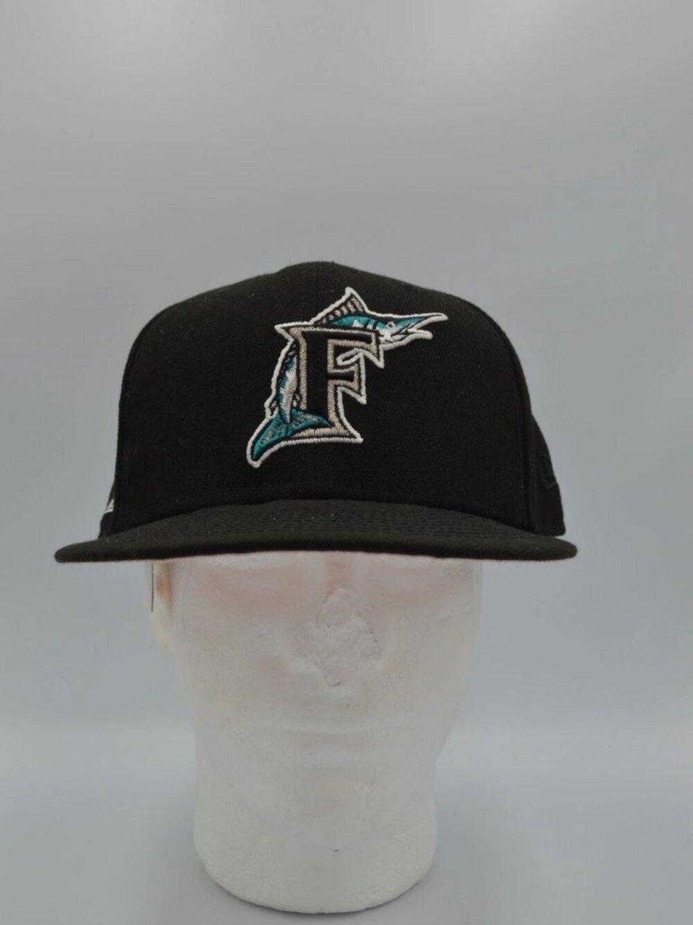 New Era Mens Black Florida Marlins 59FIFTY Fitted Hat Authentic Field Game 7 7/8